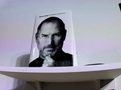 The New Cover Of The Steve Jobs Biography Shows Him As A Young Man