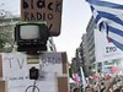 Greece cancels closing of broadcaster